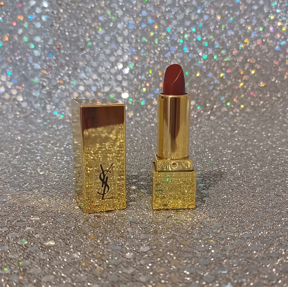 NWOB YSL ROUGE PUR COUTURE - Shade 1966